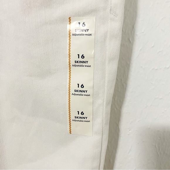 Cat & Jack Girls Skinny Ultimate Stretch White Jeans Sz 16 Adjustable Waist NWT - Picture 2 of 7